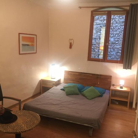 Appart Sympa Dans Le Vieux Νιμ Εξωτερικό φωτογραφία