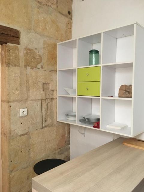 Appart Sympa Dans Le Vieux Νιμ Εξωτερικό φωτογραφία